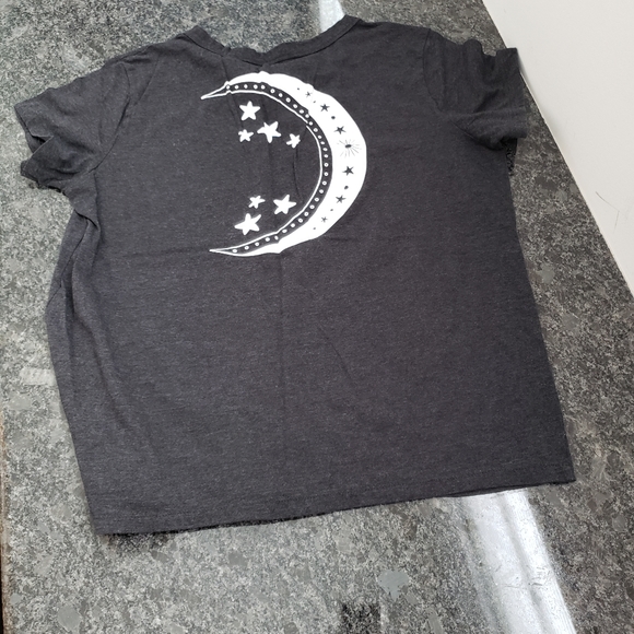 Girl's tee - Picture 2 of 4